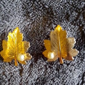 Monet Gold Leaf Earrings with Pearl Detail
